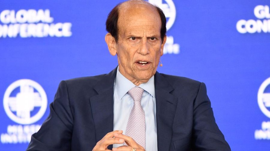 Who is Michael Milken, the “king of junk bonds” who will receive Milei ...