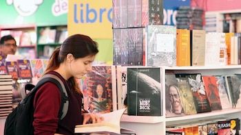 Peru, country of poets: five