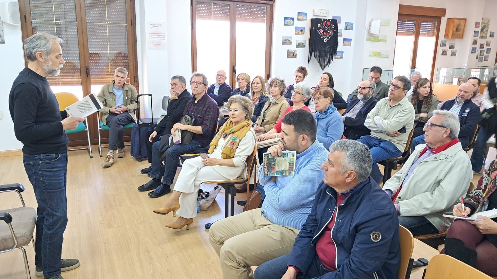 Gallery | Villafáfila celebrates Book Day with a literary day