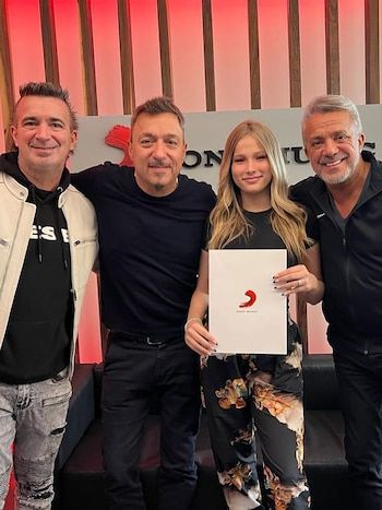 Lucía Patrone signed her first