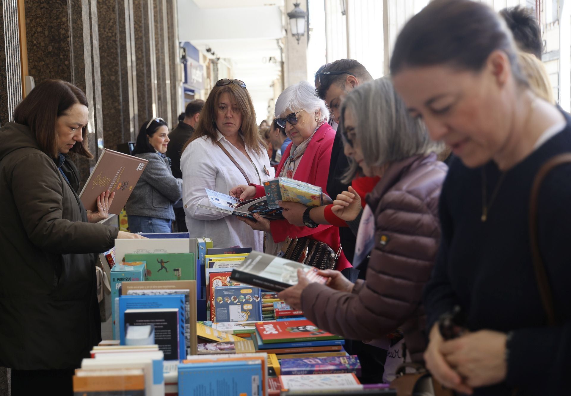 Books take the main street of Palencia
