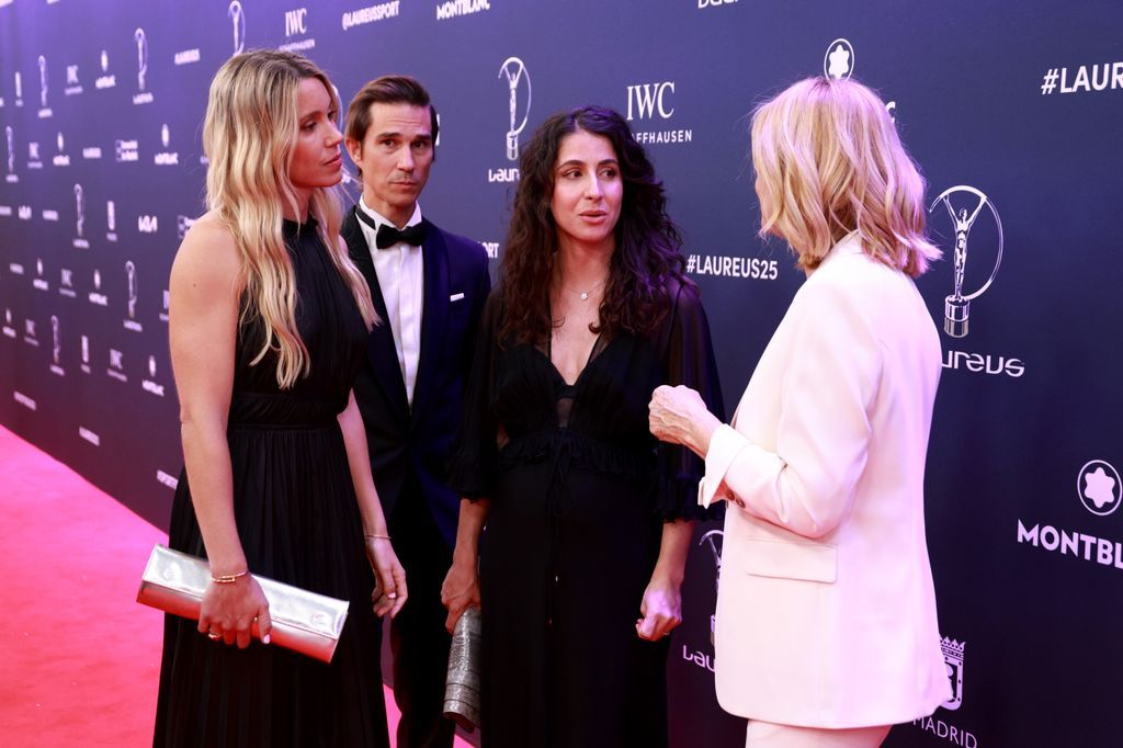 In addition to Mery Perelló, Rafael Nadal was supported by his great night by his sister Maribel and his mother Ana María Parera.