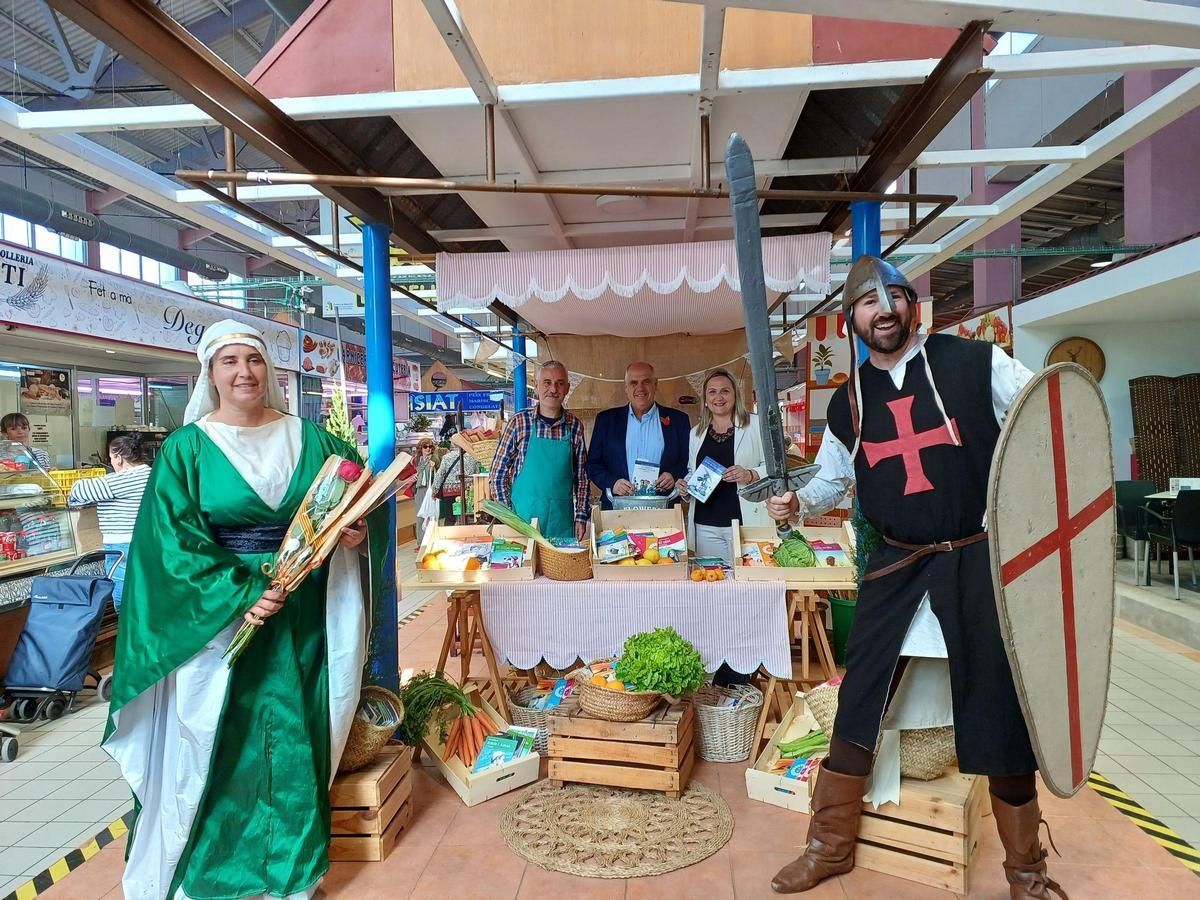 Las actividades relacionadas con Sant Jordi se han desplazado hasta el Mercat Central de Benicarló.