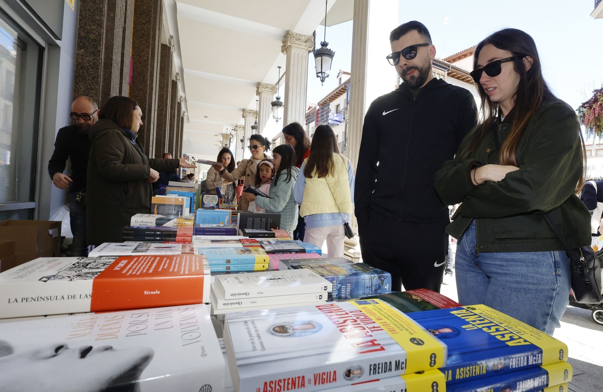 Books take the main street of Palencia