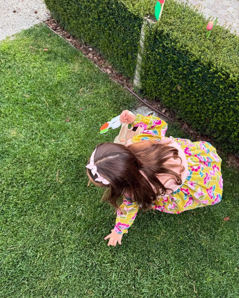 Blu Jerusalema, 4 years old, spent it wonderful looking for Easter eggs, according to tradition.