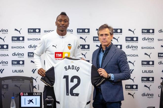 Sadiq Umar came despite the fact that Peter Lim and Kiat do not bet on veteran players or leave injury