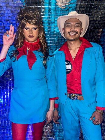 Fans dress like Lady