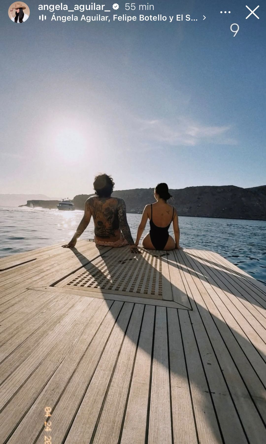 With this photograph, Ángela Aguilar celebrated the nine months of her happy marriage