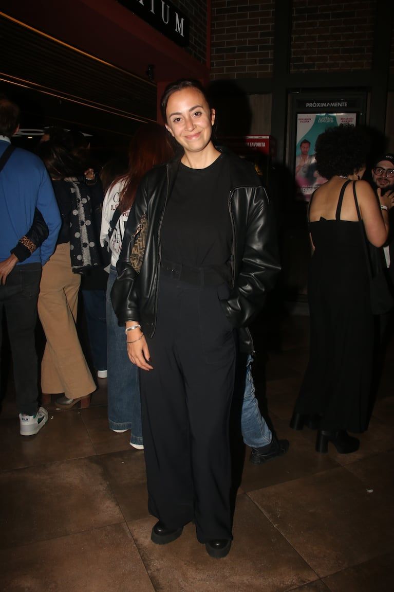 Nai Awada on the red message carpet in a bottle (Photo: Mobilpress)