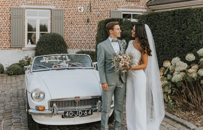 Remco and Oumi at their wedding.