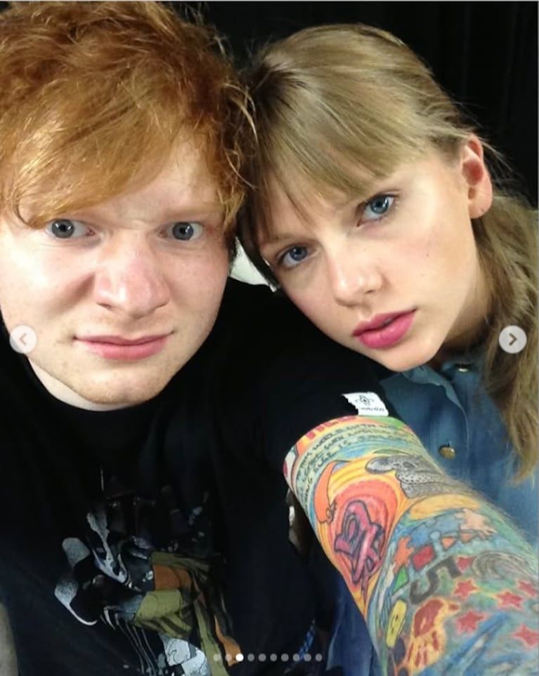 The 2015 photos found by the singer. (Source: Instagram/Teddysphotos)