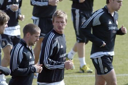 David Beckham with Owen training with Real Madrid in 2005