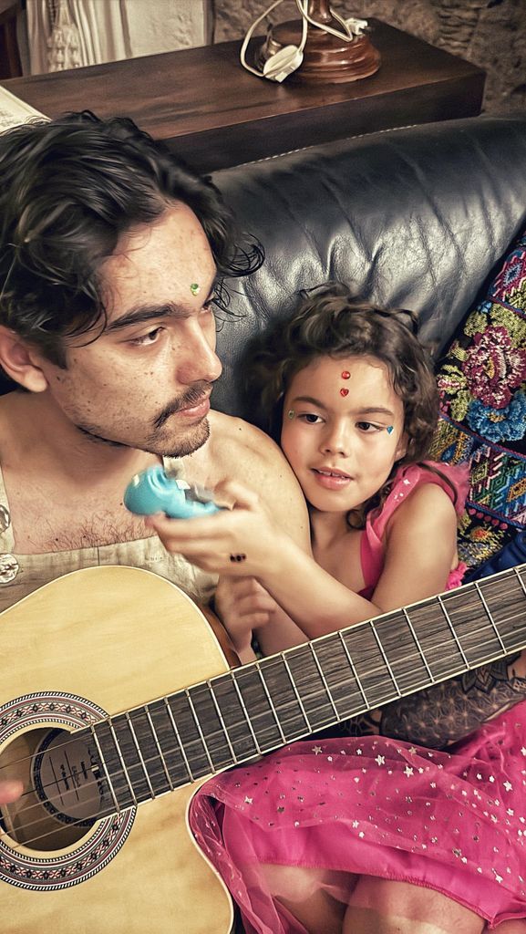Sergio Mayer Mori and his daughter Mila