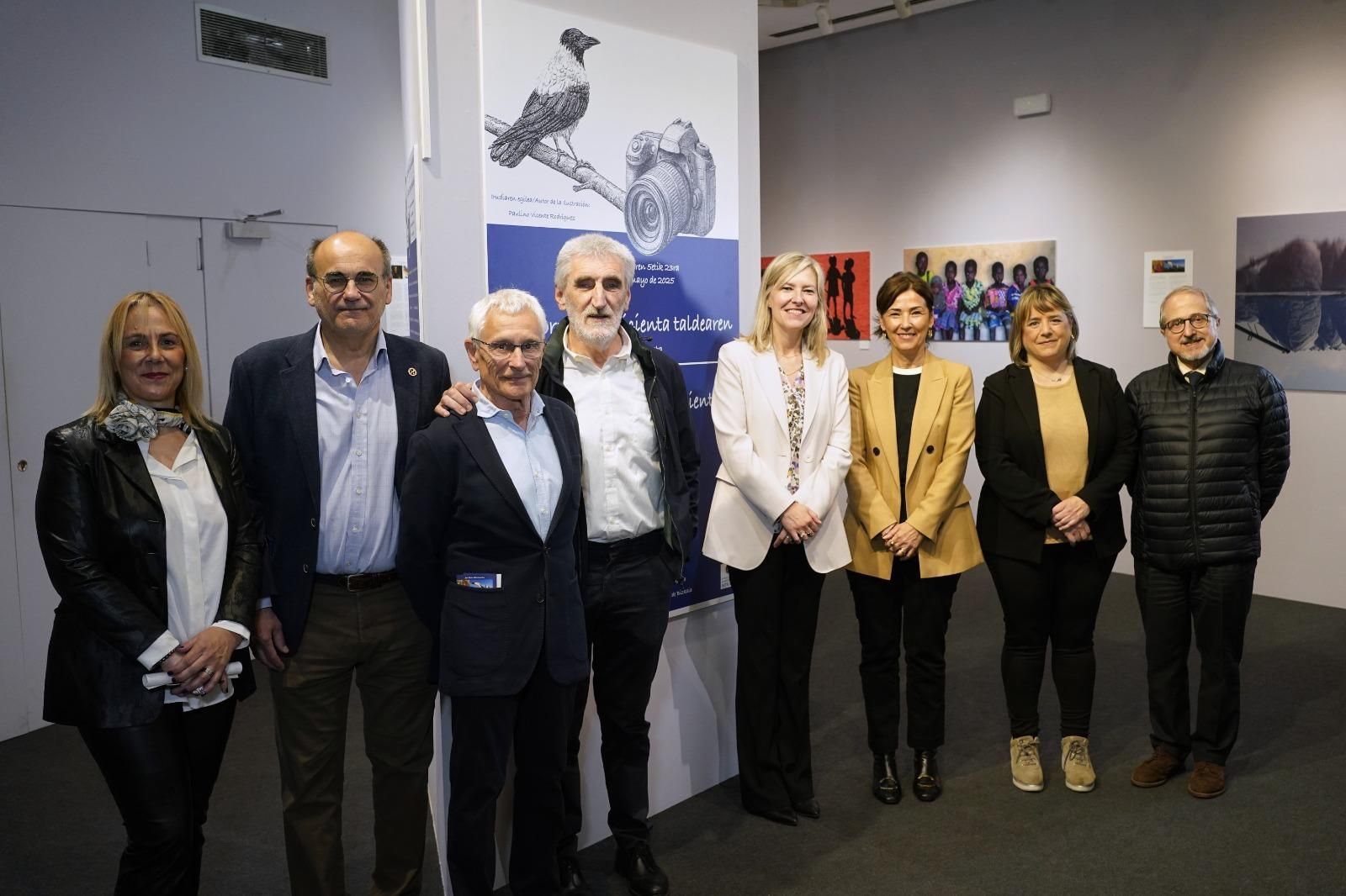 In images: Exhibition 'La Corneja Cindenta' Crows in Bilbao