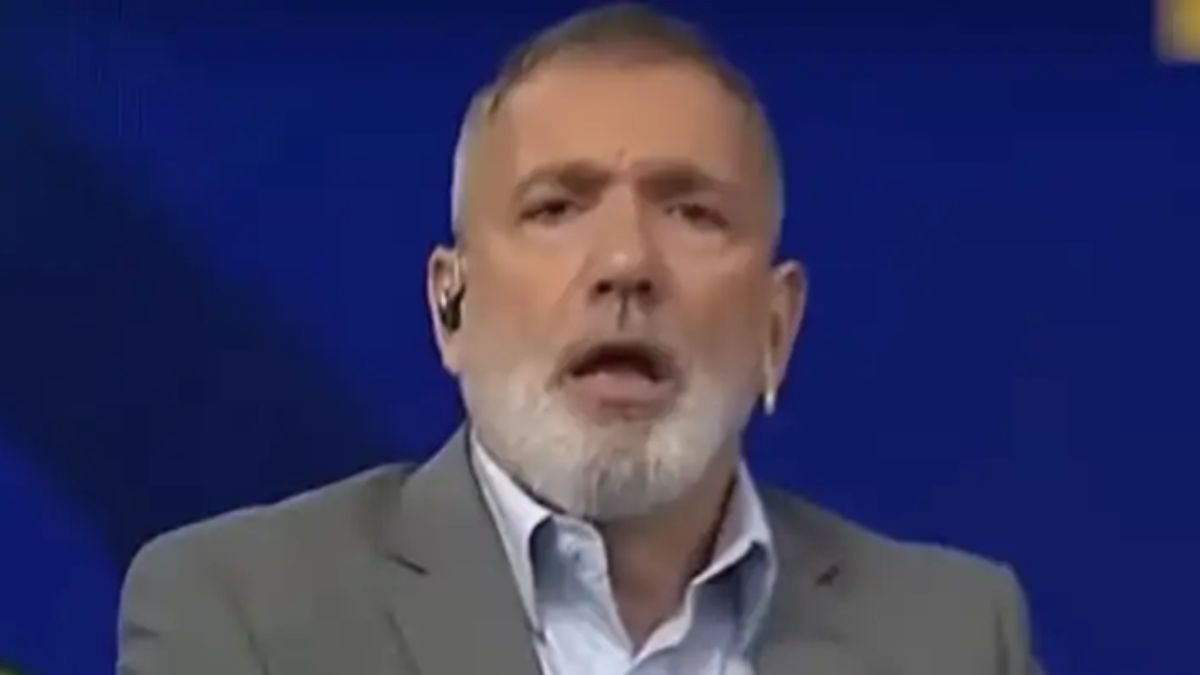 A panelist had a fierce crossing with Pablo Duggan and resigned from his live program: