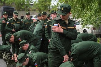 Russian recruits are prepared to