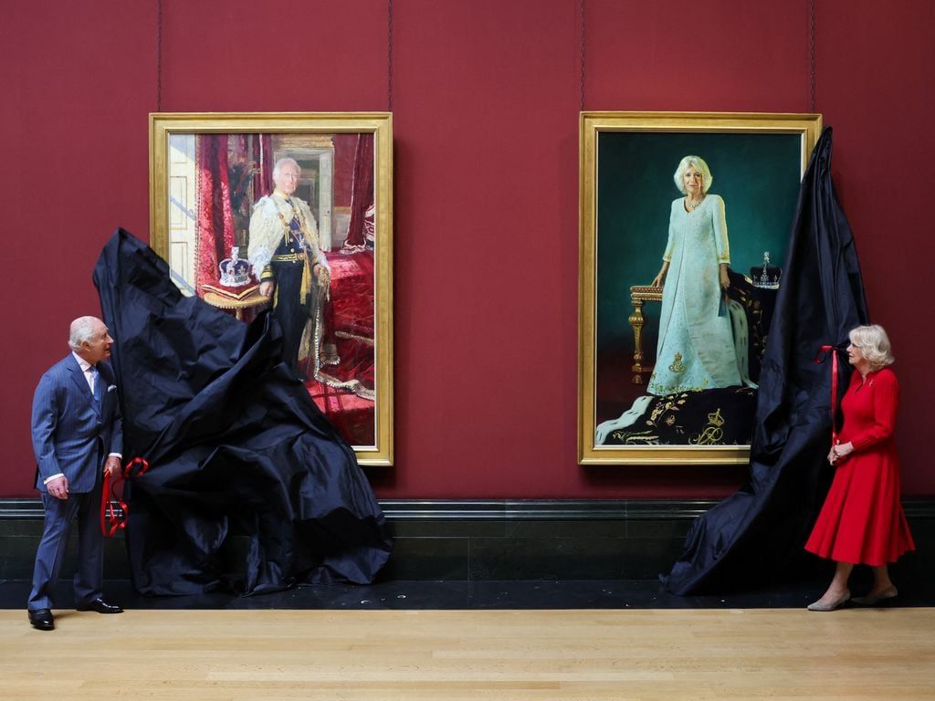 The Kings Carlos and Camilla before their coronation paintings