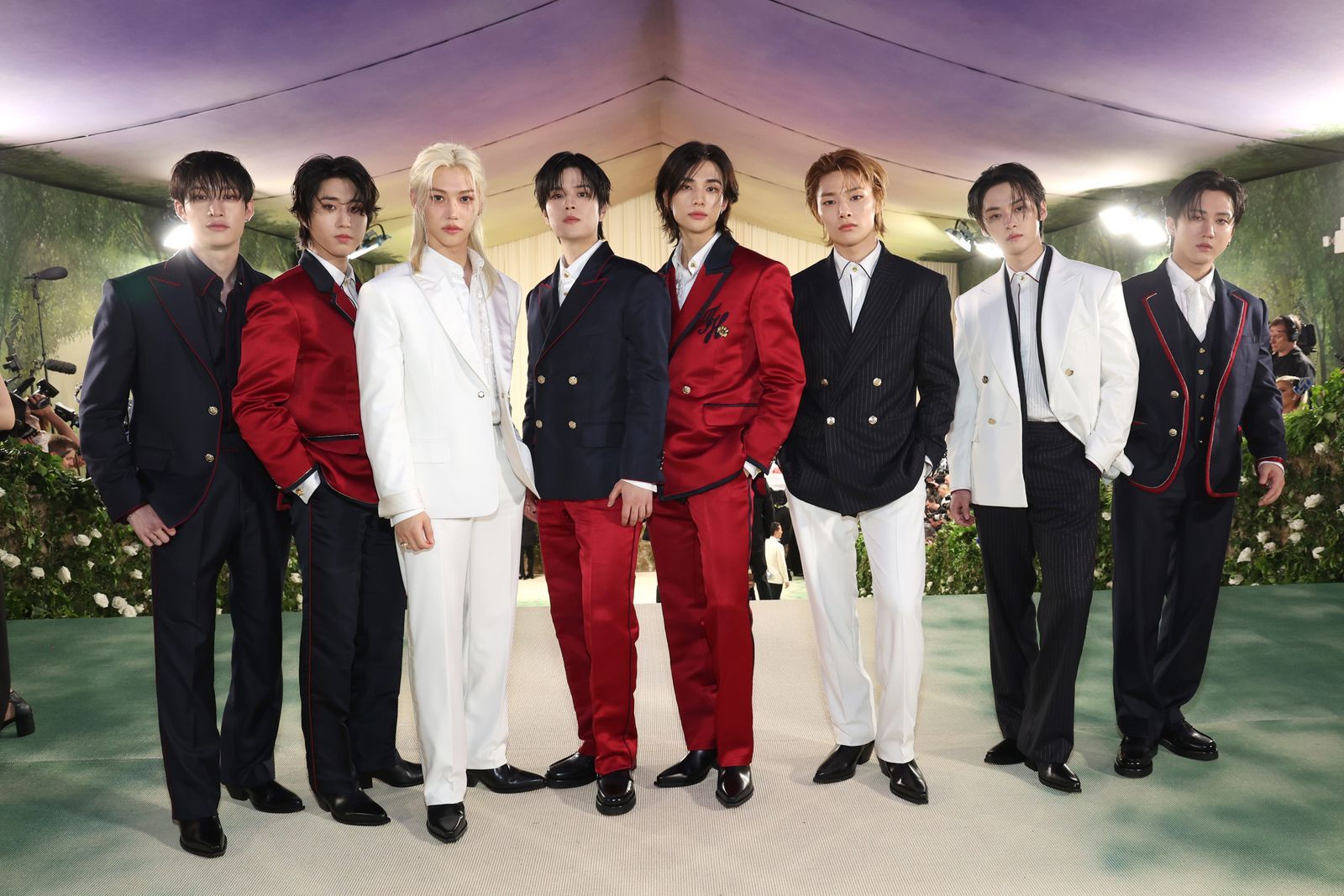 stray kids met gala