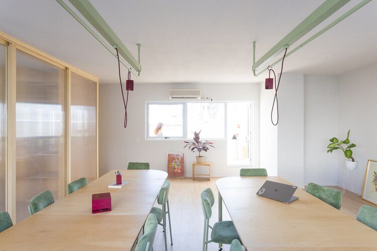 MIRADOR OFFICE / DODDS STUDY - INTERIOR PHOTOGRAPH, WOOD, LIGHTING, TABLES, CHAIRS, GLASS