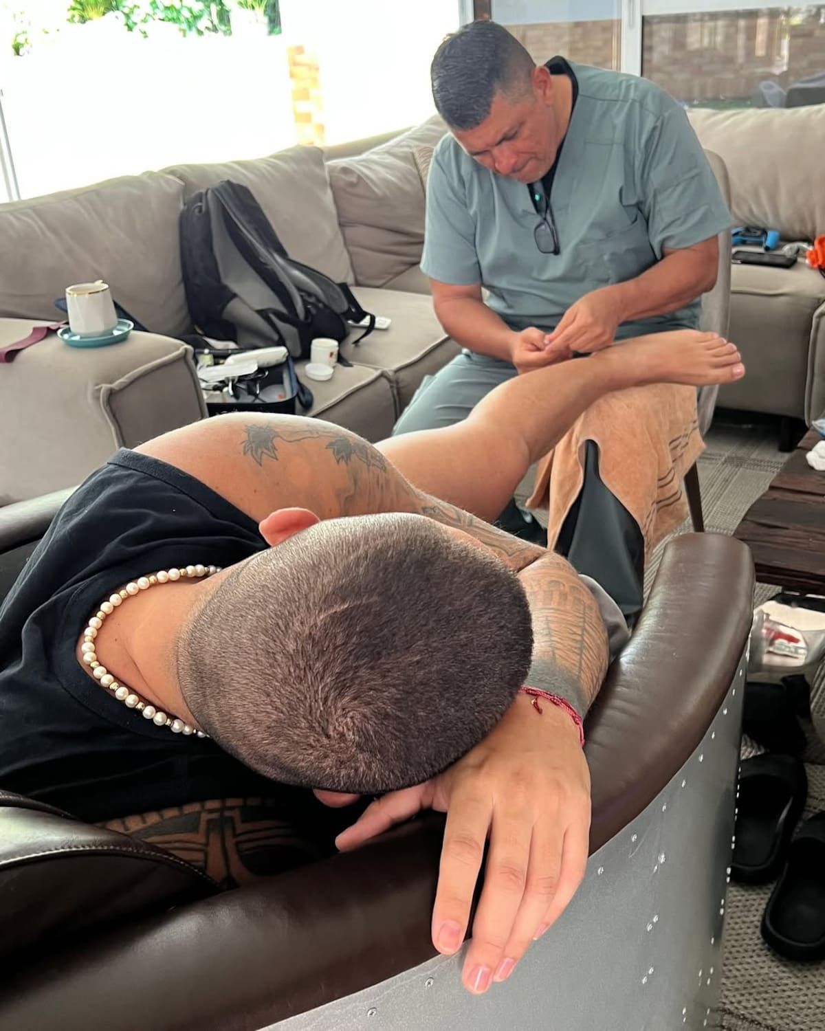 Jessi Uribe reveals accident after recording Tiktok of his new hit. // Photo taken from IG Jessiuribe3