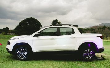 Fiat challenges the commercial segment with the Pick-up Toro Freedom Fiat challenges the commercial segment with the Pick-up Toro Freedom