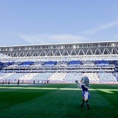 Espanyol-Barcelona is saved from closure