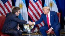 Image of Donald Trump sent an official to negotiate with the government of Javier Milei the rise of tariffs