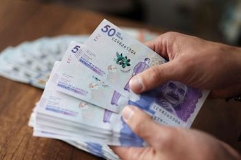 Robledo linked financial weakening