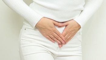 Symptoms as abdominal distension