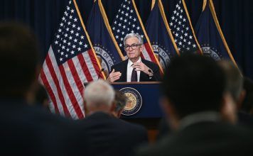 Challenged by Trump, Fed maintains rates and inflation risk alert Challenged by Trump, Fed maintains rates and inflation risk alert