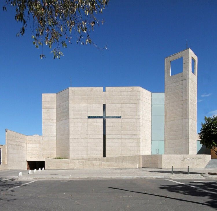 Architecture and spirituality: 12 churches and chapels in Latin America - Image 11 of 16