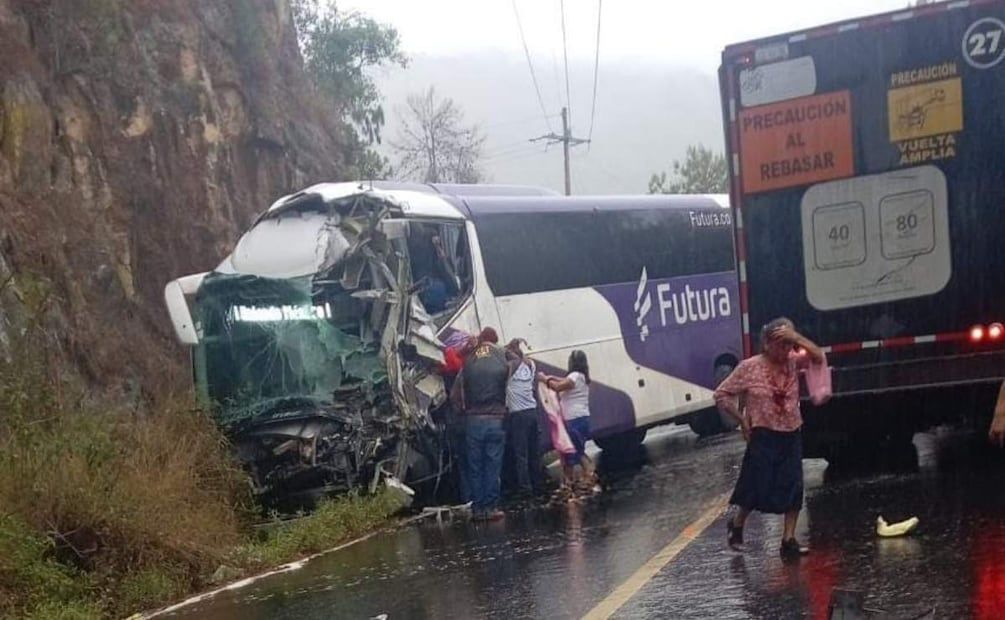 Shock on Mexico-Tampico road leaves one dead and 12 injured in Hidalgo (05/09/2025). Photo: Special