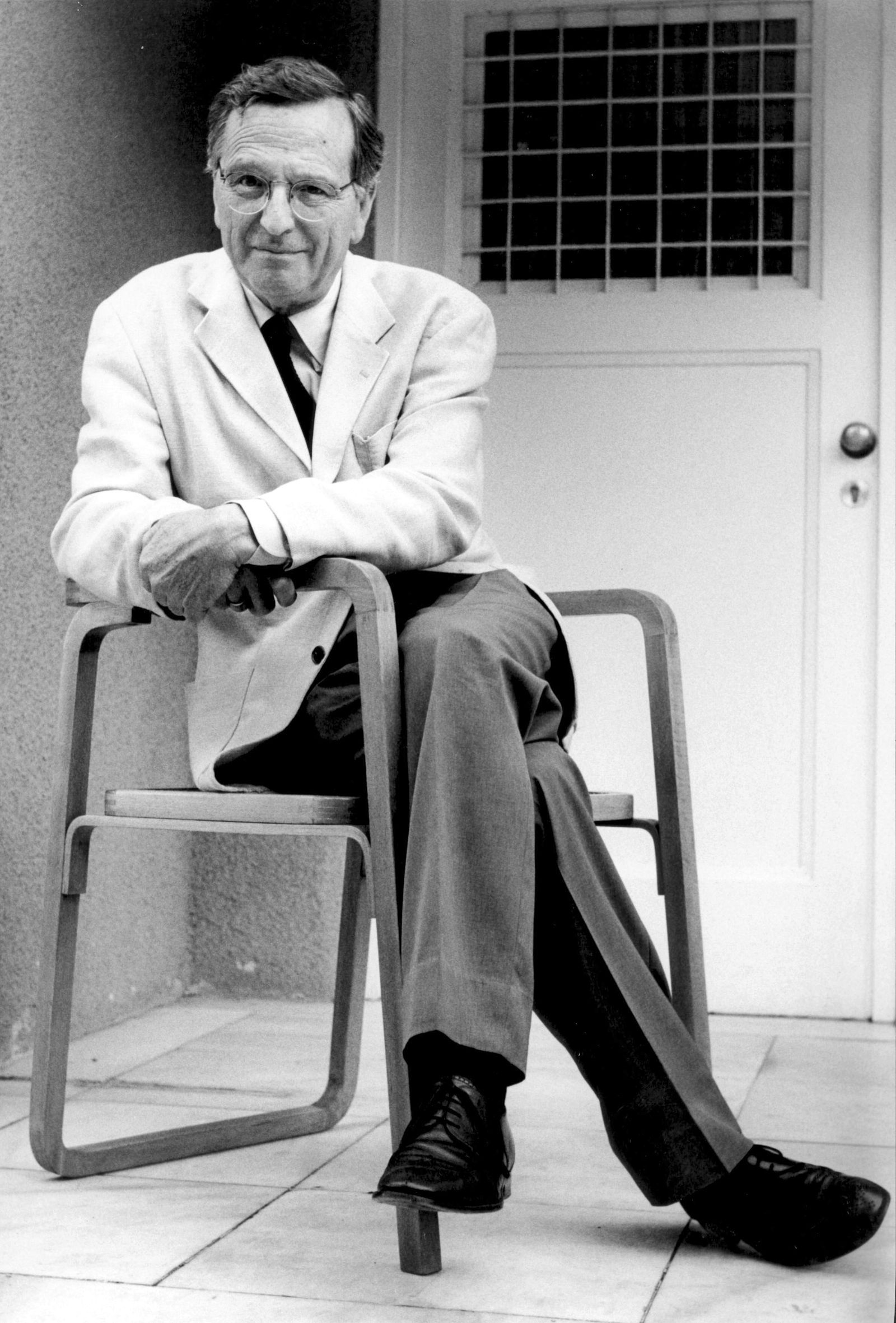 Rafel Moneo.