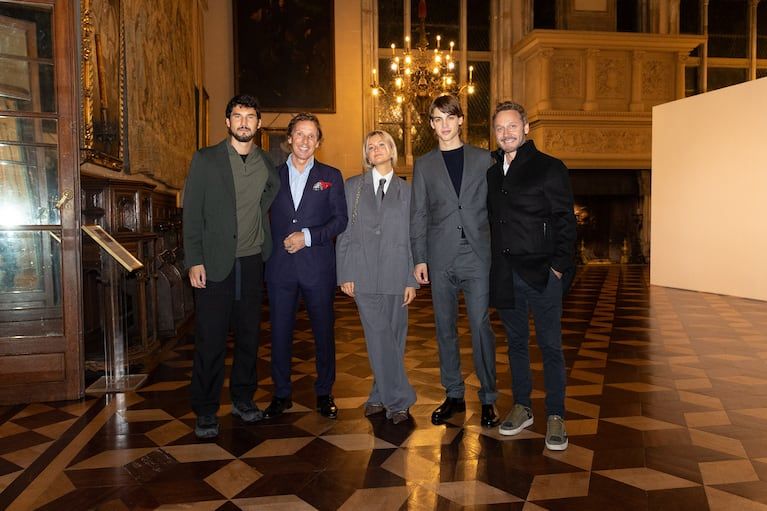 Fran Tinelli, Alejandro Gravier, Benicio Gravier y Benjamín Vicuña. (Photo: Grupo Mass/Santiago Sedlacek)