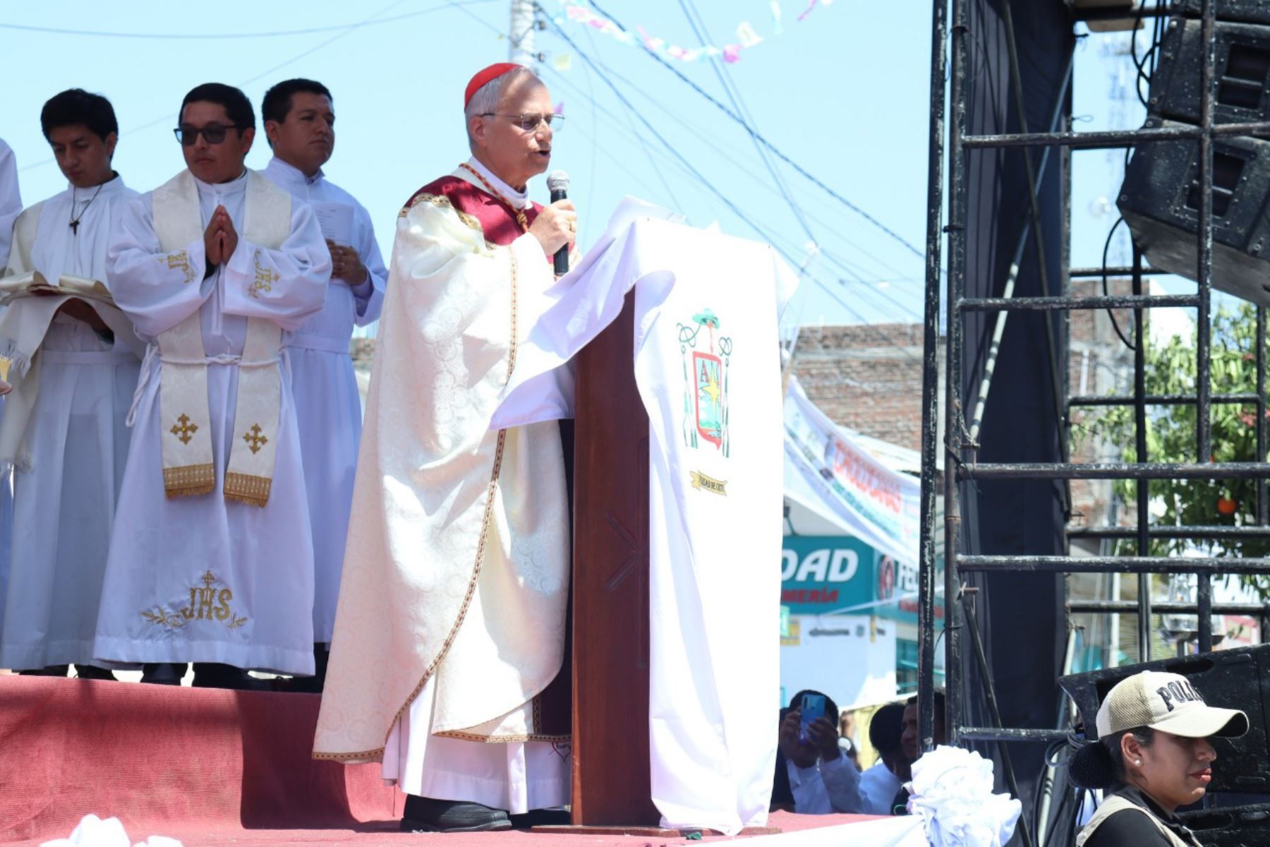 Pope Leo XIV, in one of his last visits to Chulucanas in 2024. The then Bishop Robert Francis Prévost worked pastorally in this diocese of northern Peru since 1985. Photo courtesy: Paul Suion Suion Pope Leo XIV, in one of his last visits to Chulucanas in 2024. The then Bishop Robert Francis Prévost worked pastorally in this diocese of northern Peru since 1985. Photo courtesy: Paul Suion Suion