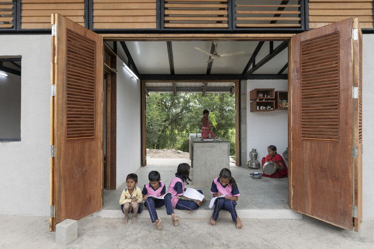 From Prototype to Progress: how small -scale sustainable housing models are shaping our future - Image 7 of 8