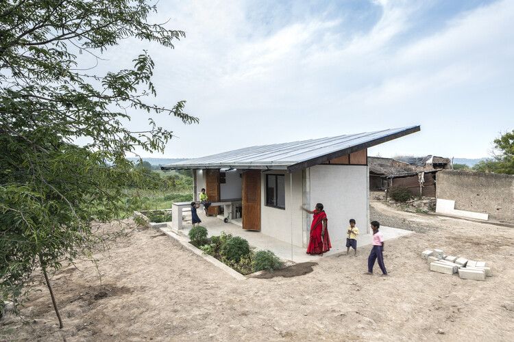 From the prototype to progress: how small -scale sustainable housing models are shaping our future - Image 3 of 8