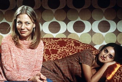 Cecilia Roth and Penelope Cruz, in 'All about my mother'.