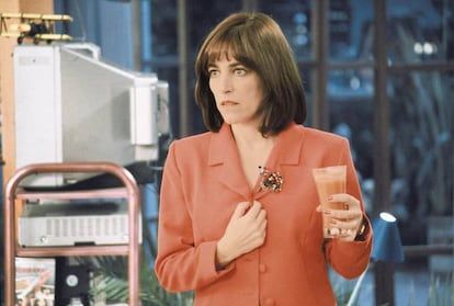 Carmen Maura, in 'Women on the verge of a nervous attack', by Pedro Almodóvar.