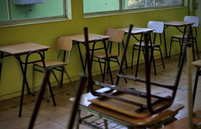 They suspend classes in two San Antonio schools after student death due to possible meningitis