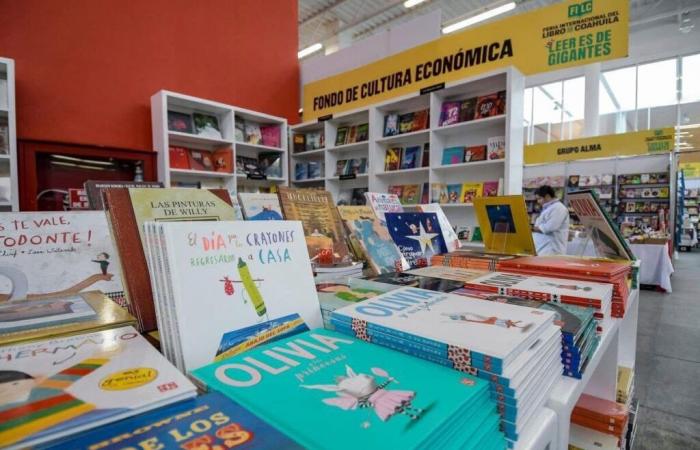 IMCE participates in Filc with book stand published by the City Council- Millennium Group