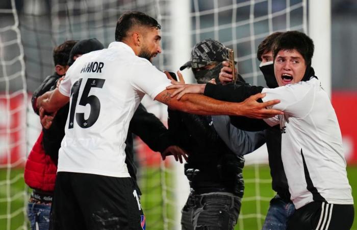 Colo Colo will appeal sanction after death of two adolescents fans – Chicago Tribune