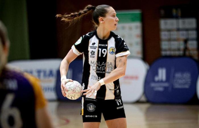 Handball and Prior of the Costa del Sol Málaga-Zuazo Handball Party of the Guerreras Iberdrola League
