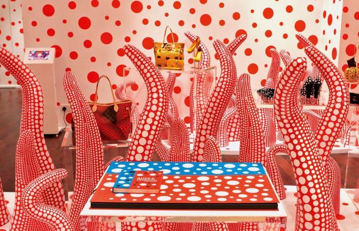 Yayoi Kusama, art as a balm of madness, by Elena Cué