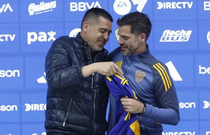 Riquelme does not consider DT fundamental, but does he have any more urgent task in the mouth than to hire one?
