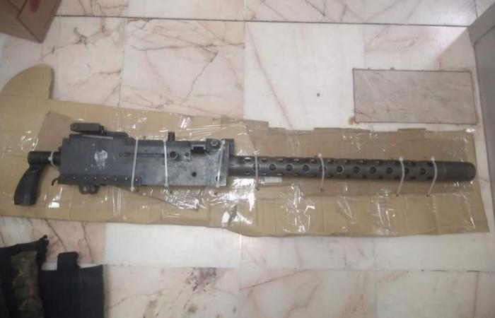 Alleged CJNG hitmen leave a truck with Arsenal when fleeing police officers in Guanajuato