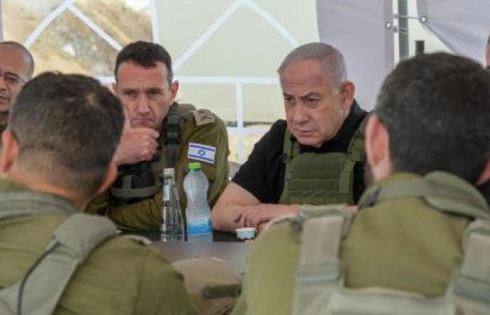 Israel Bombardea near the presidential palace of Syria