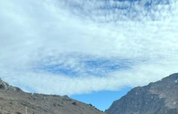 At the beginning of the long weekend, long lines and delays of up to 3 hours were recorded to cross Chile