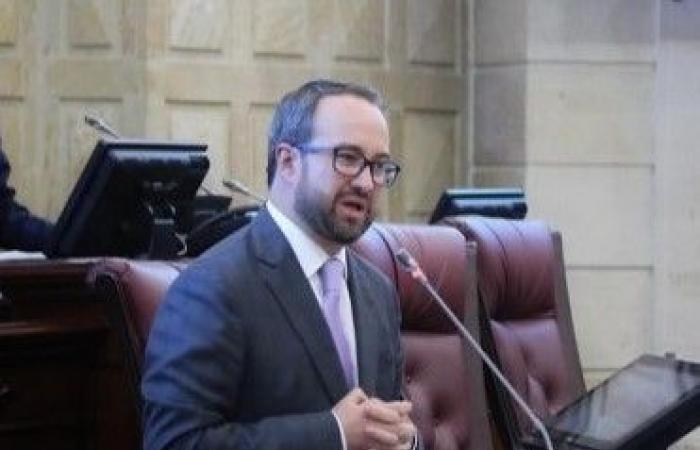Former senator Ciro Ramírez, another involved in fraud of Proyecta Quindío, is released