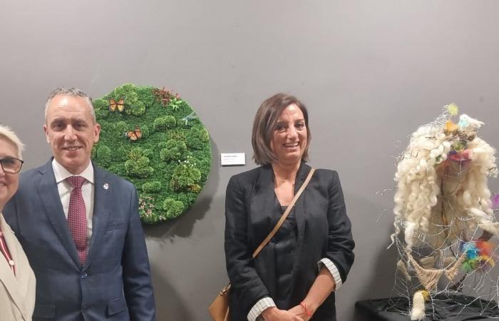 The Puertollano Museum hosts the female artistic talent of the Artfem Association